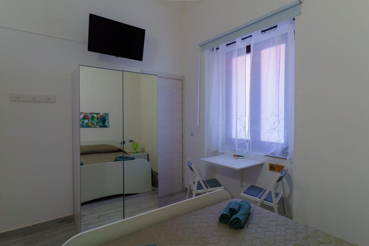 Casta Diva Holiday Rooms كاتانيا المظهر الخارجي الصورة